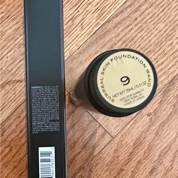 🎉Host Pick🎉Surratt Beauty
Surreal Skin Foundation Wand-09 Golden Tan - Picture 3 of 5